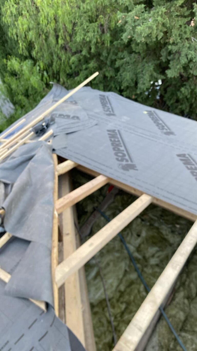Isolation de toiture et charpente – Couvreur Drap RB