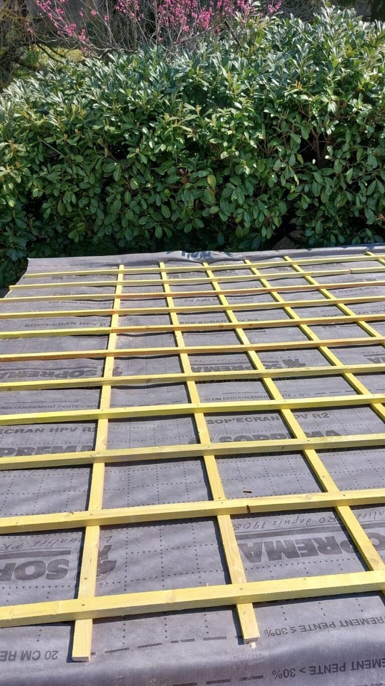 Isolation de toiture et charpente – Couvreur Drap RB